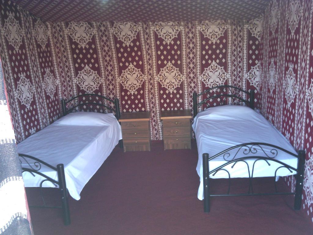 Obeid'S Bedouin Life Camp Hotel Wadi Rum Luaran gambar